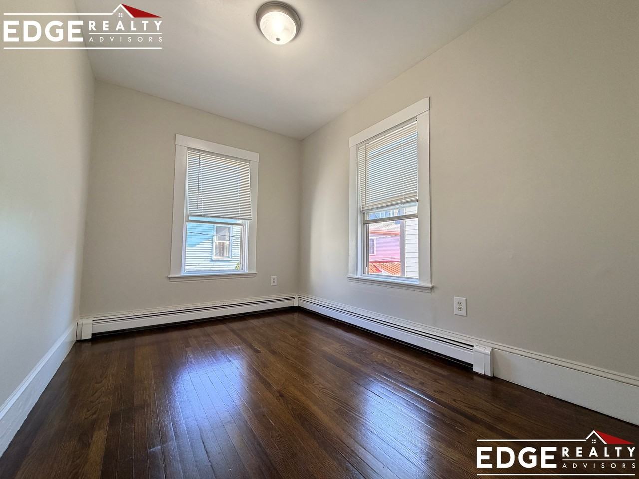 3 Lawrence Pl - Photo 7 of 10