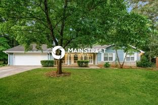 2135 Pinewood Dr - Photo 1 of 1
