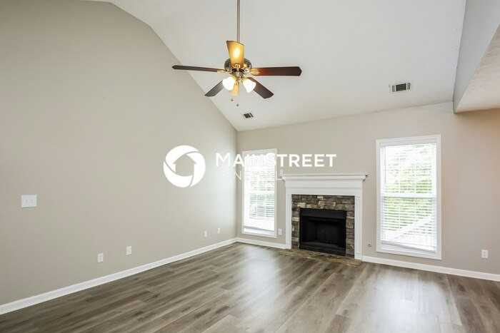 6607 Quincy Dr - Photo 6 of 17