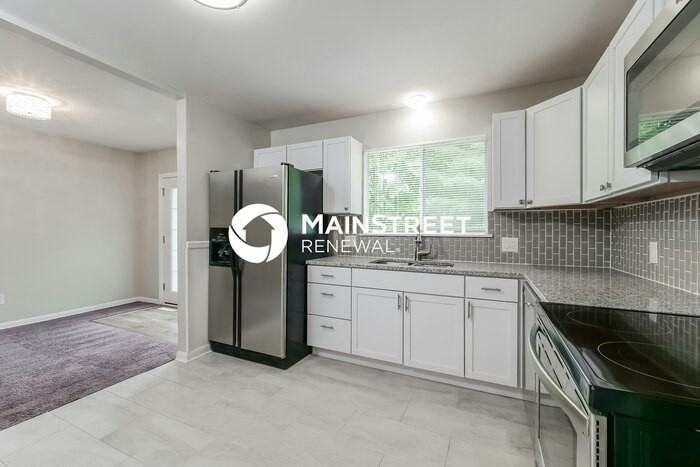 7604 Elm Ave - Photo 5 of 17