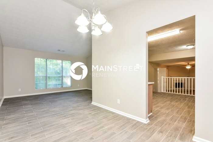 5856 Giles Rd - Photo 7 of 17