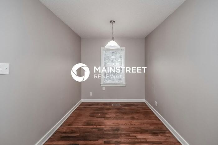 5896 Old Springville Rd - Photo 4 of 17