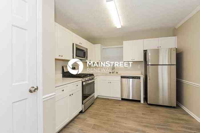 4659 Ivy Green Court - Photo 3 of 15