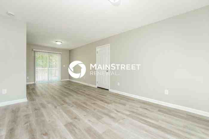 4354 Carrollwood Dr - Photo 4 of 17