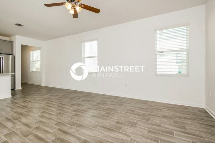 6424 Sprucepine Ln - Photo 5 of 17