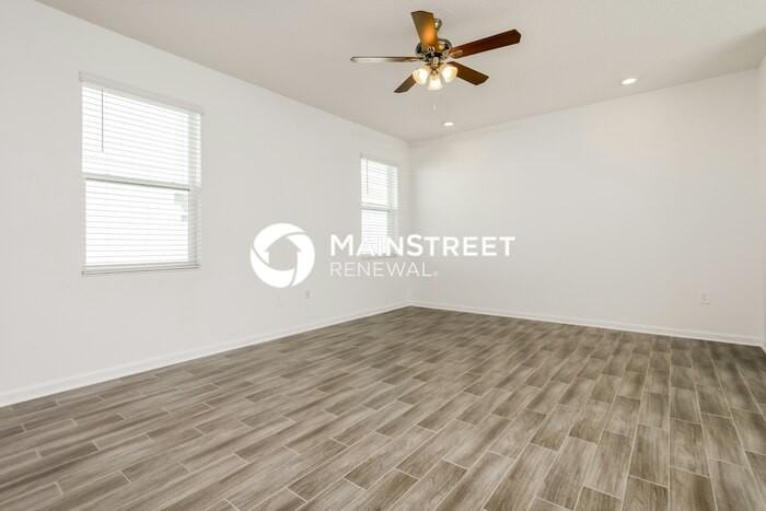 6424 Sprucepine Ln - Photo 6 of 17