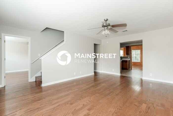 101 Lyndhurst Dr - Photo 4 of 17