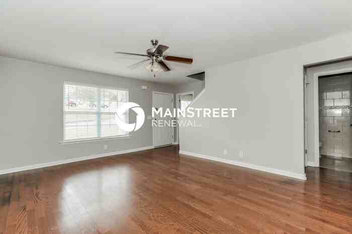 101 Lyndhurst Dr - Photo 5 of 17