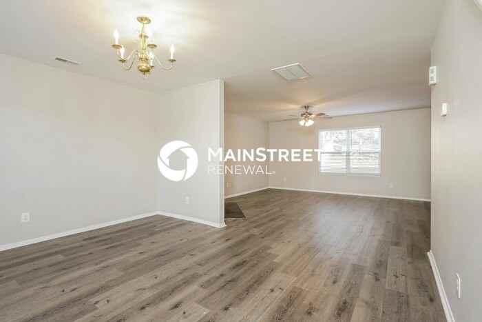4460 Westhill Pl - Photo 7 of 17
