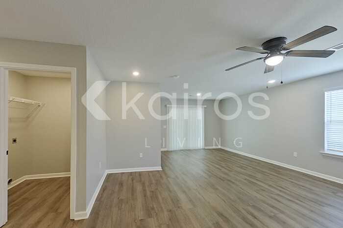 156 Cottage Grove Rd - Photo 2 of 21