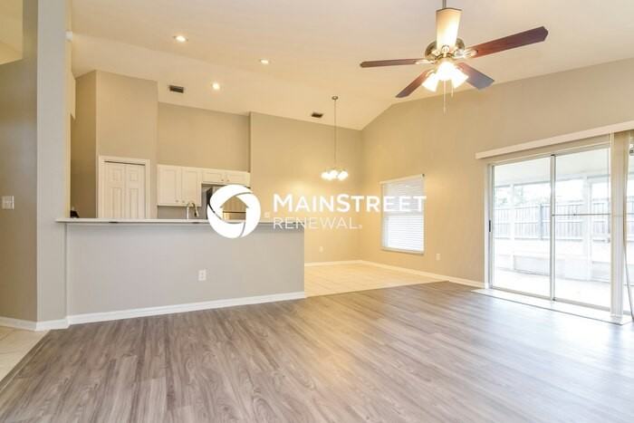 516 Beth Ann St - Photo 2 of 16