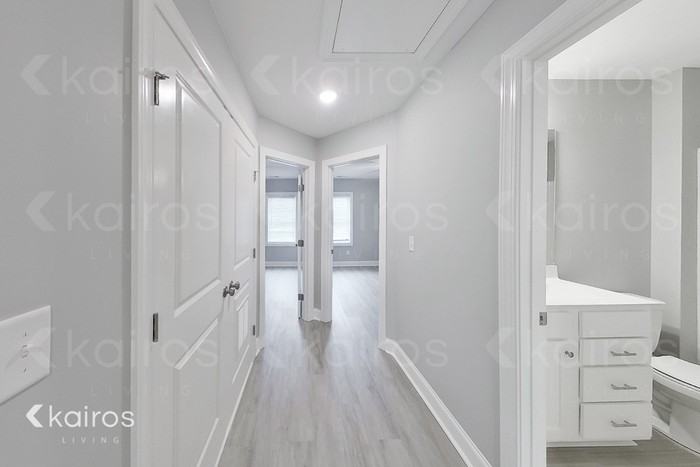 3712 Oak Leaf Way #C - Photo 4 of 21