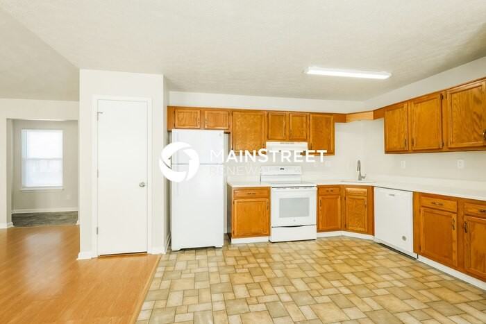 3121 Pine Trace Ct - Photo 7 of 16