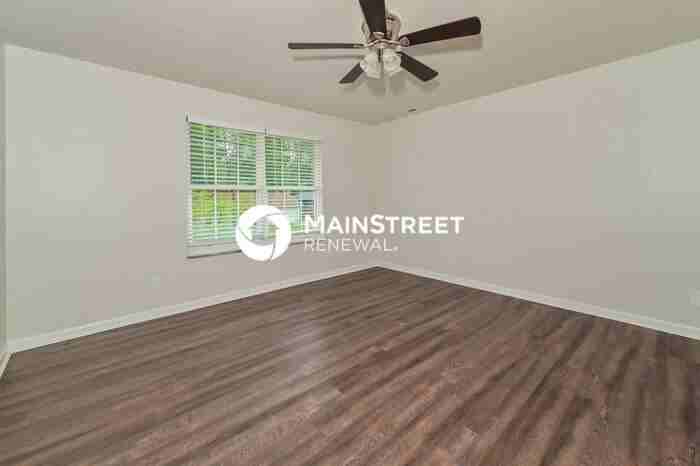 6509 Ellesmere Dr - Photo 2 of 14