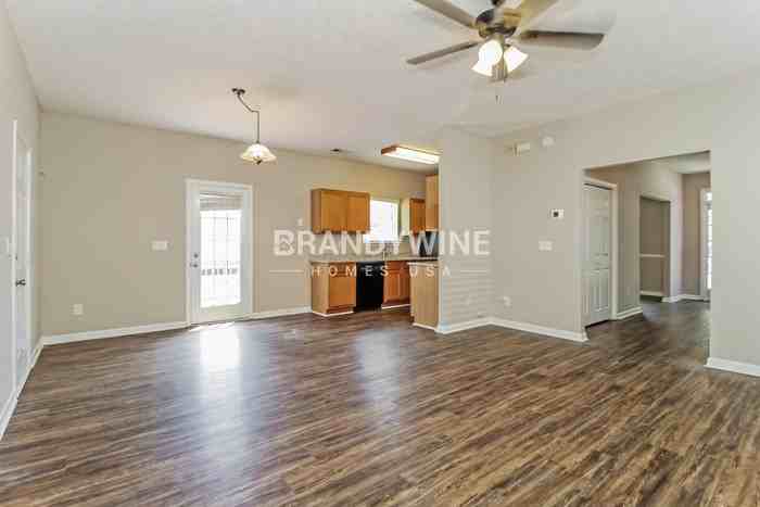 133 Prescott Ct - Photo 5 of 27