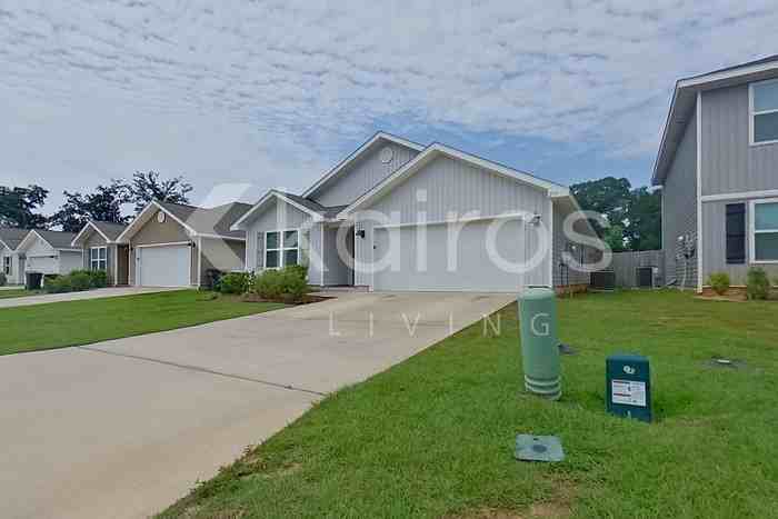 217 Monarch Ln - Photo 4 of 30