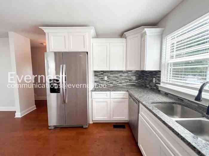 4409B Providence Hts - Photo 6 of 27