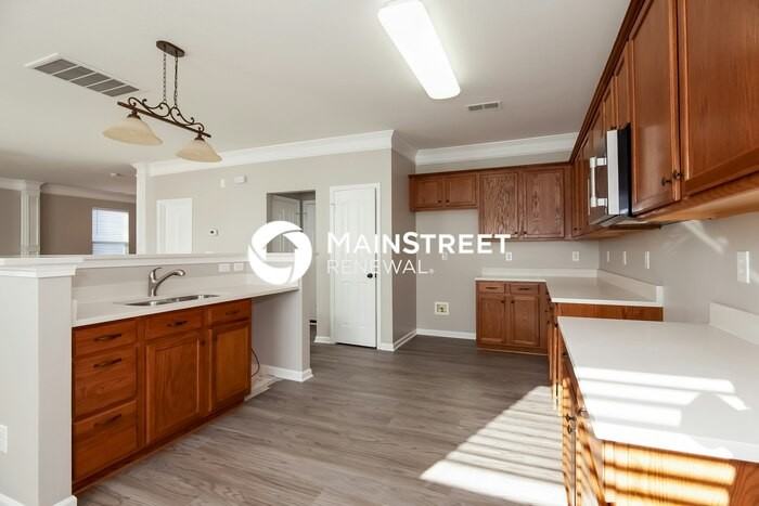 12406 Clackwyck Ln - Photo 6 of 17