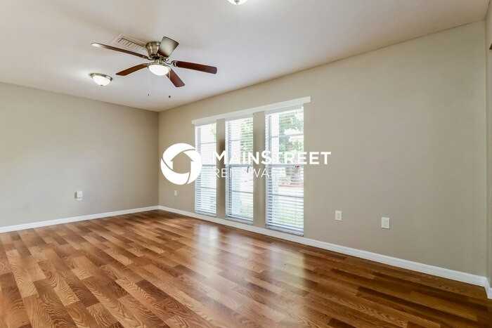 12156 Monarco Ln - Photo 4 of 16