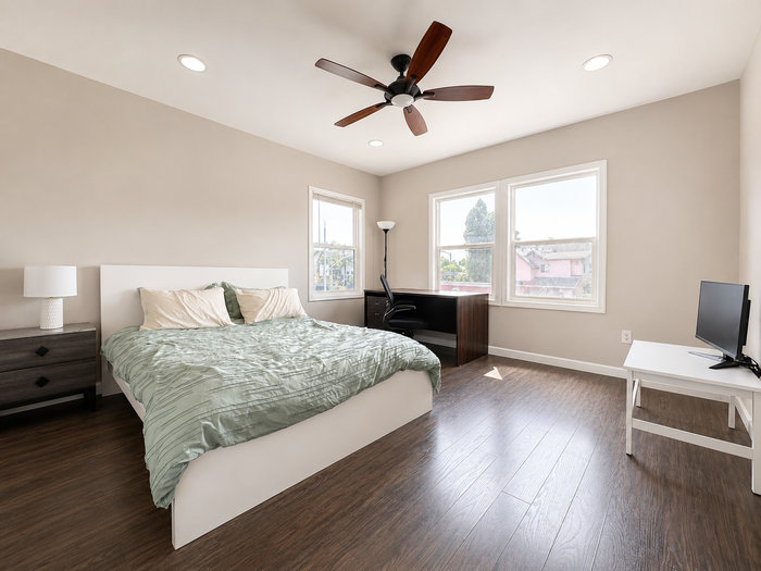 2820 S Normandie Ave #5 - Photo 6 of 16