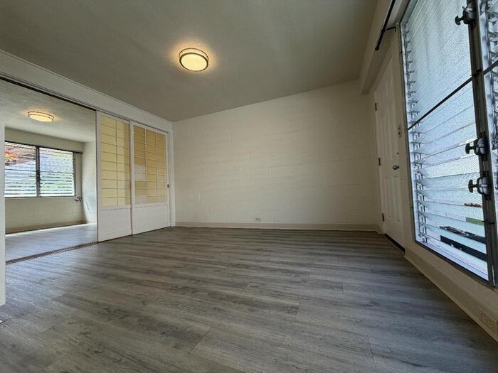 2120 Kapiolani Blvd #4 - Photo 2 of 5