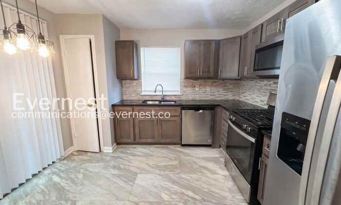3828 Landgraf Cv - Photo 7 of 24