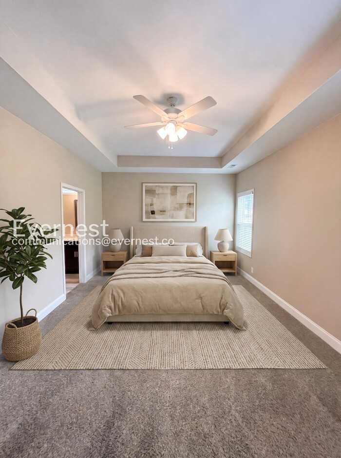 514 Bloomington Trce - Photo 4 of 29