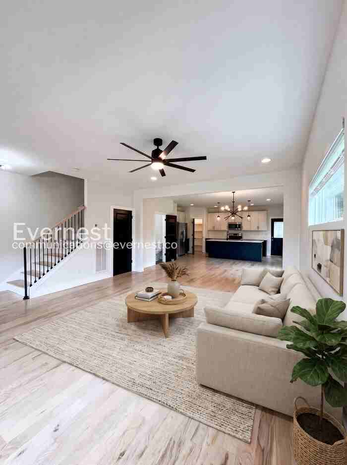 427 Toney Rd #B - Photo 5 of 29