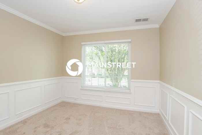 15214 Tracy Beth Rd - Photo 7 of 17