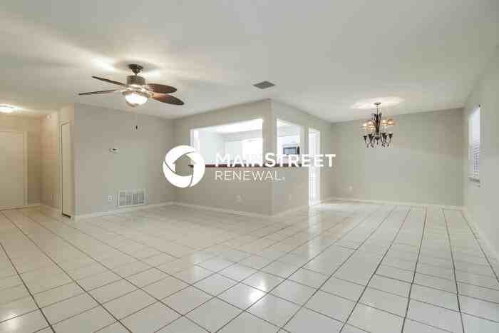 1077 Chokecherry Dr - Photo 4 of 16