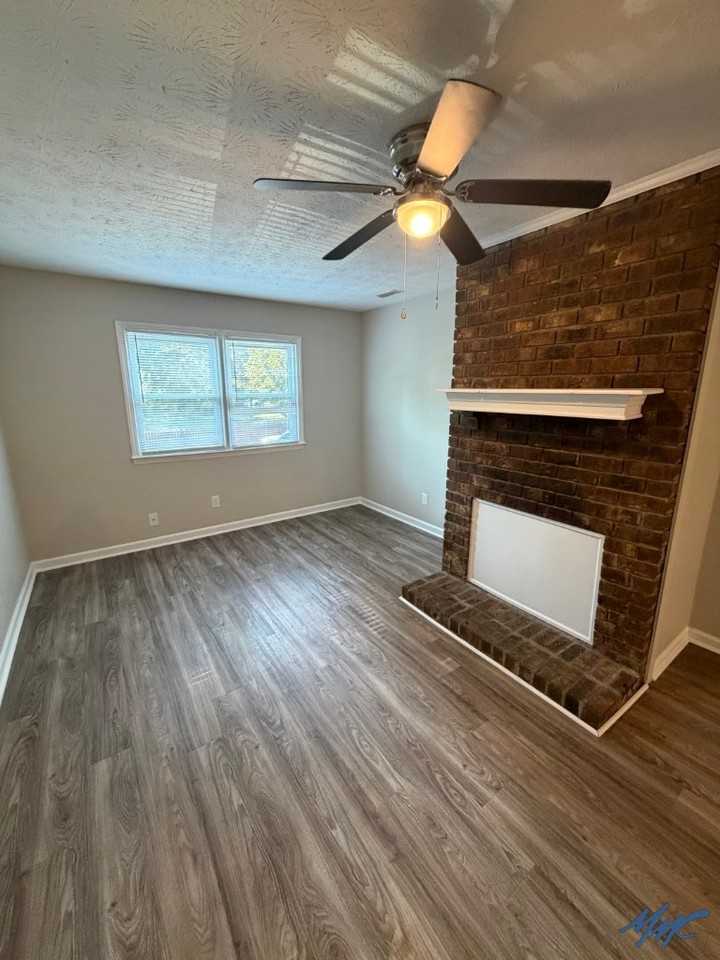 1236 Hamilton Dr - Photo 6 of 11