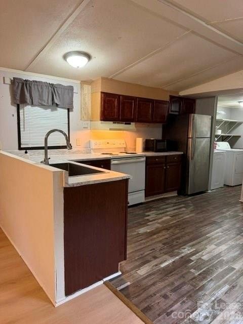 157 Merriman Rd - Photo 2 of 21