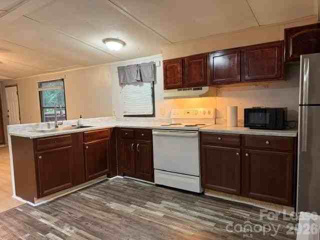 157 Merriman Rd - Photo 6 of 21