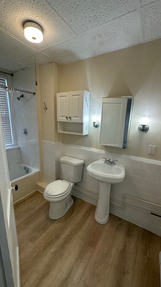 77 Main St #3 - Photo 5 of 6