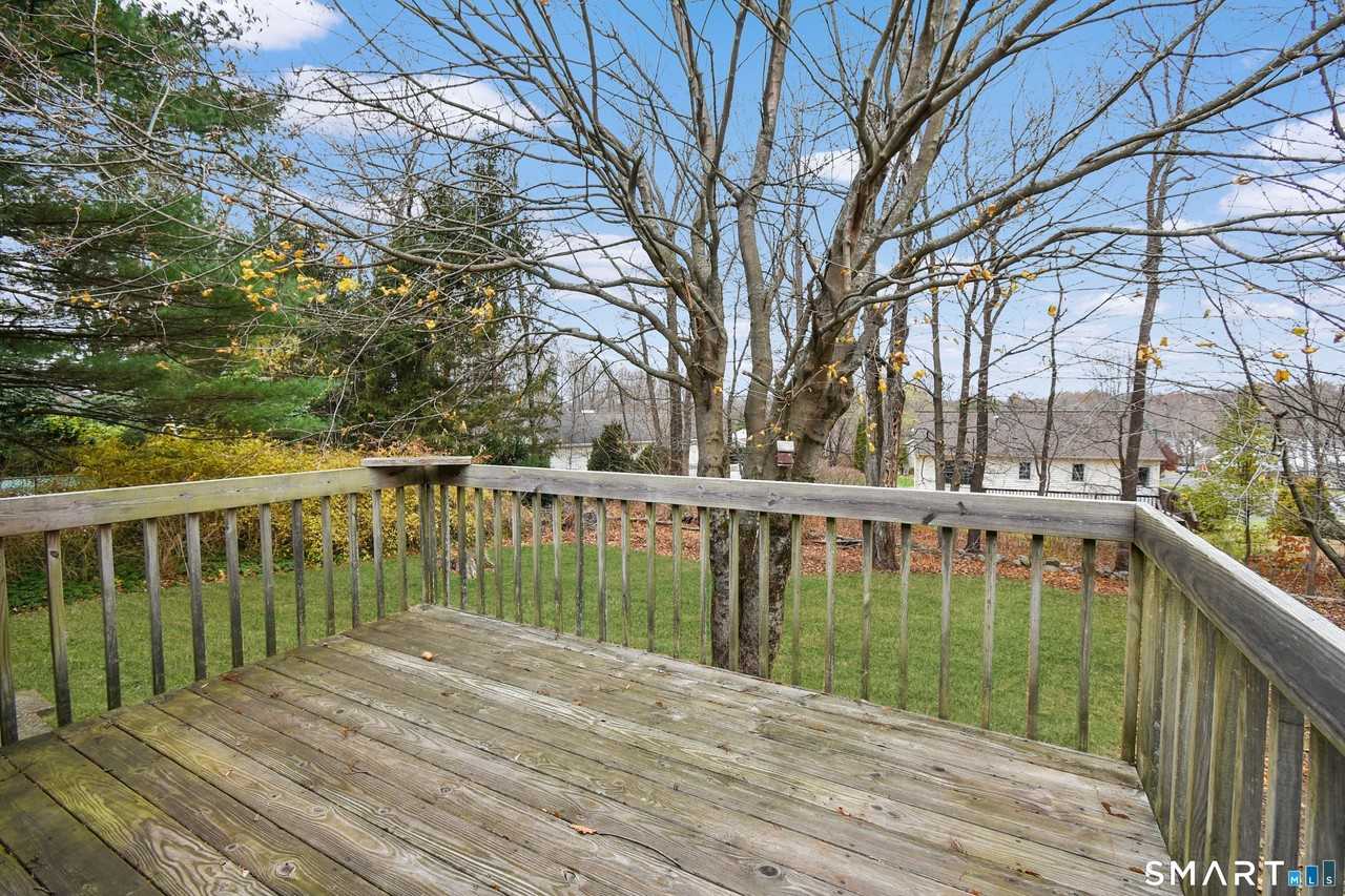 60 Wildwood Rd - Photo 4 of 21