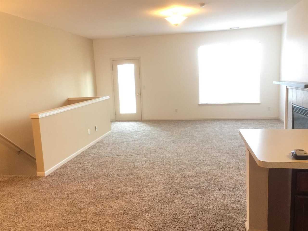 40436 Bay Harbor Ln - Photo 4 of 15