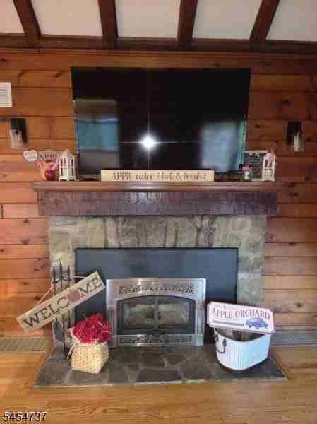 77 Woodlawn Rd - Photo 6 of 25