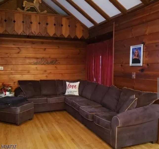 77 Woodlawn Rd - Photo 7 of 25