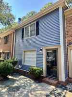 featured image of 101 Laura Ln #C6