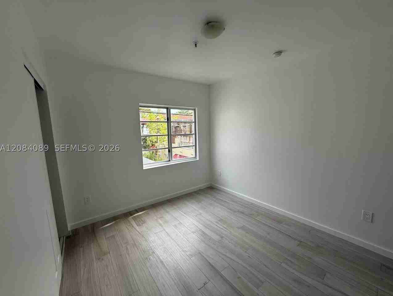 1450 Meridian Ave #202 - Photo 7 of 10