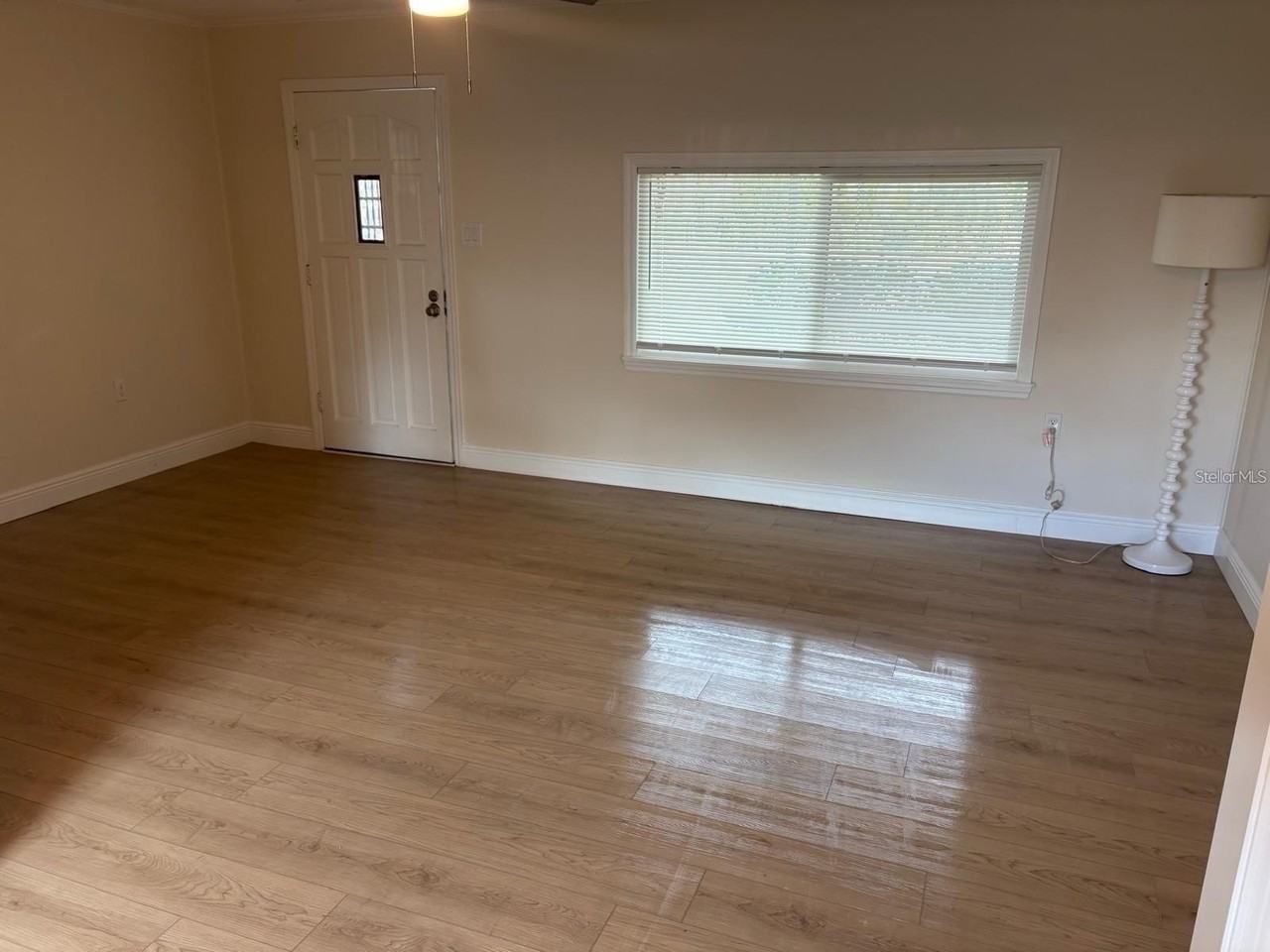 304 Mount Pleasant Rd - Photo 7 of 20