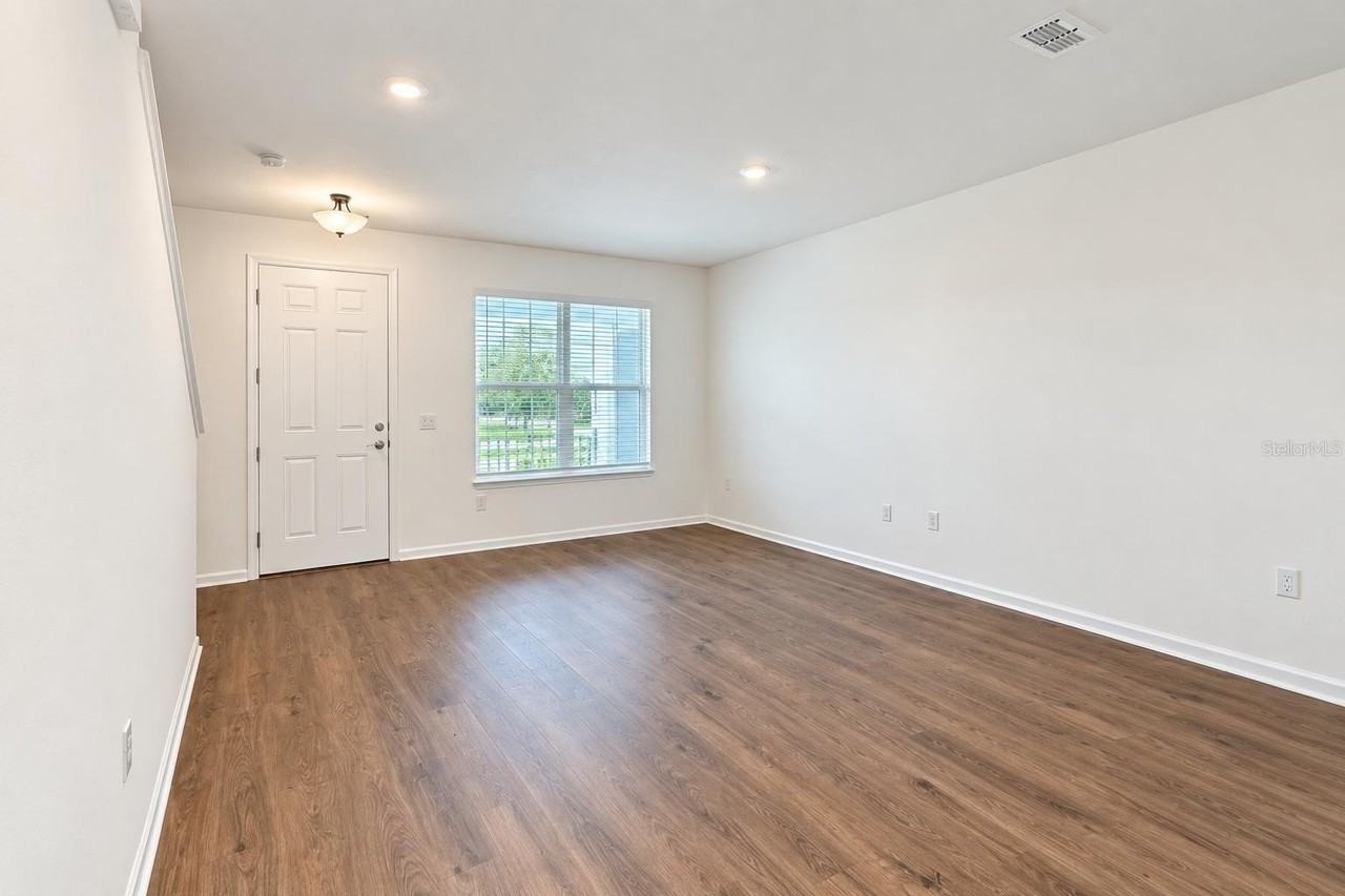 17736 Porter Rd - Photo 7 of 27