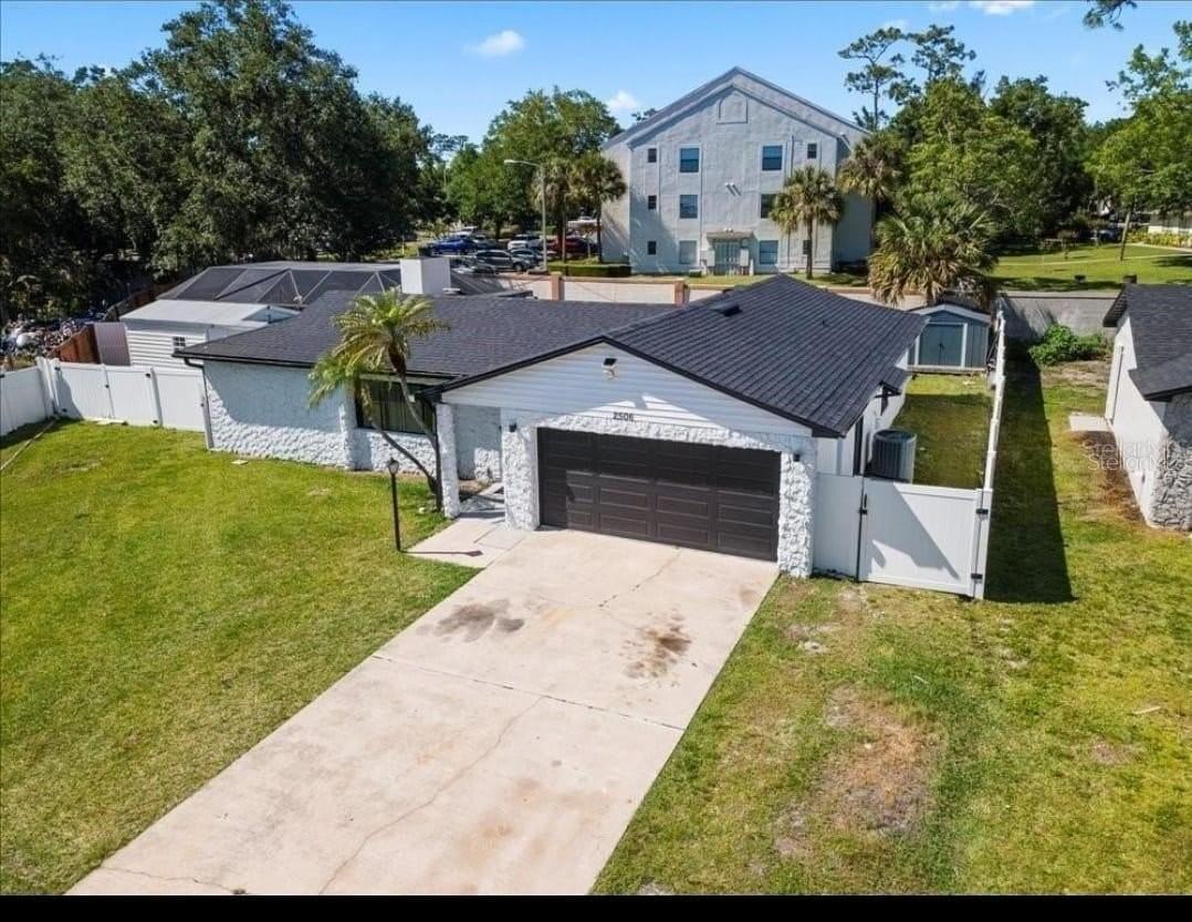 2506 Bali Cir - Photo 2 of 22