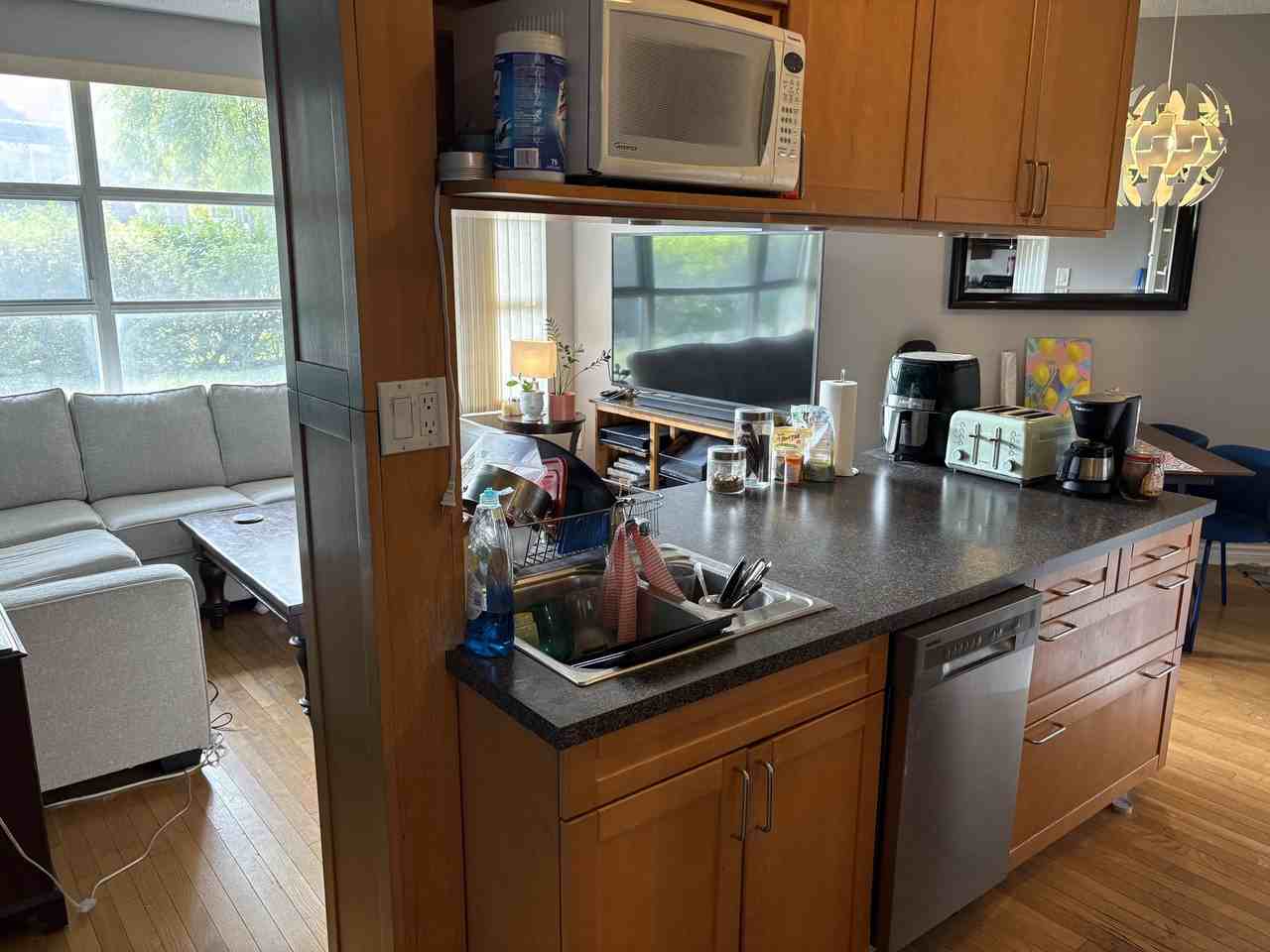 2 Keele Street #1 - Photo 4 of 10