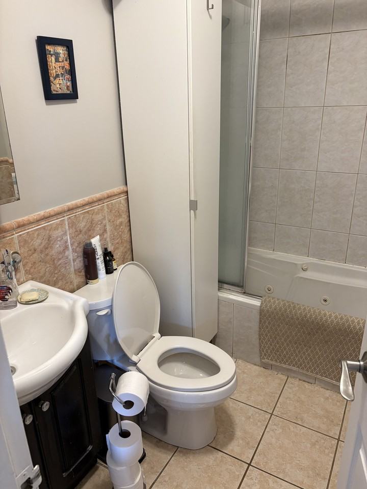 2 Keele Street #1 - Photo 7 of 10