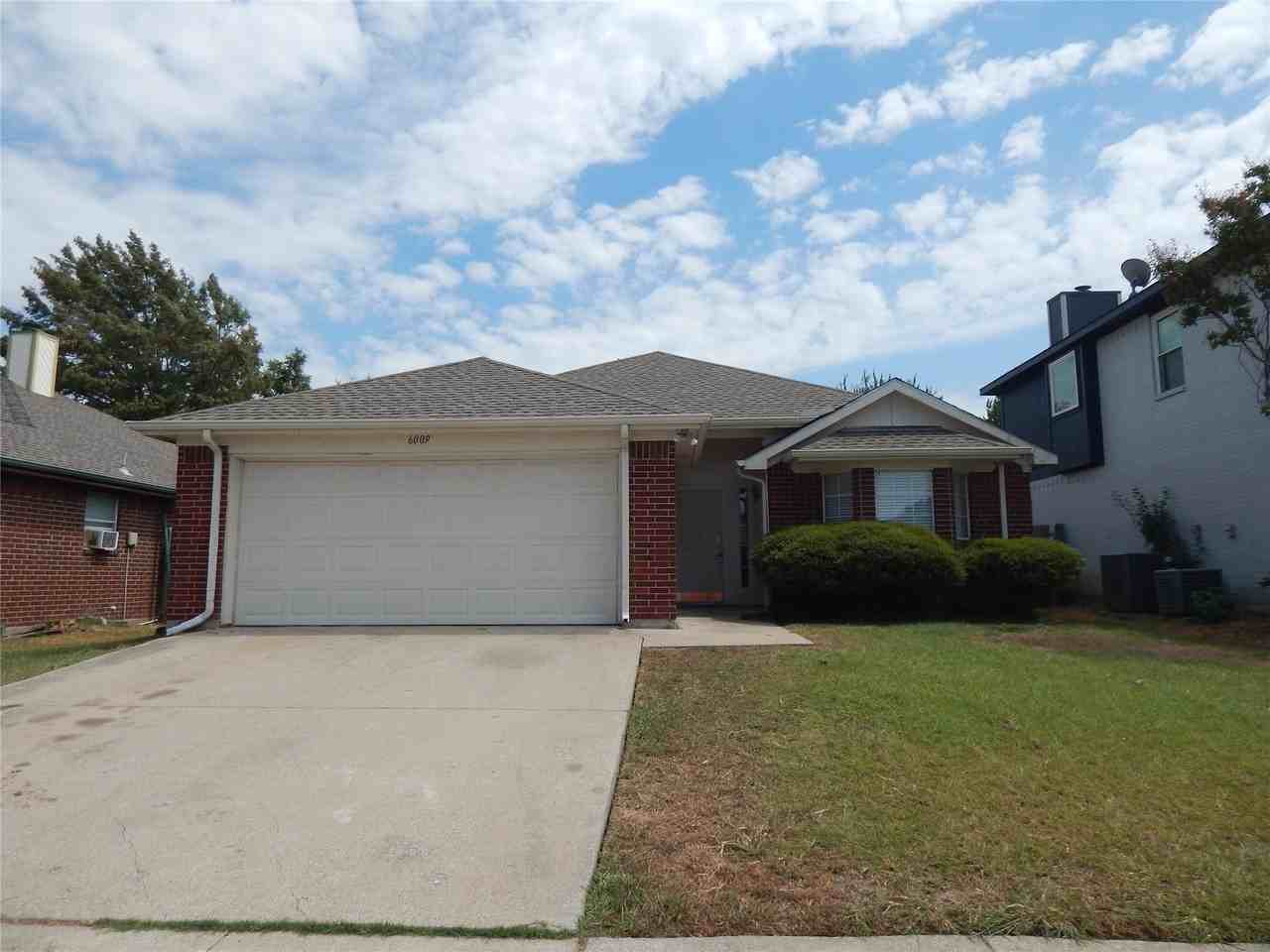 6009 Castanada Dr - Photo 3 of 19
