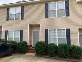 423 N Donahue Dr - Photo 1 of 1