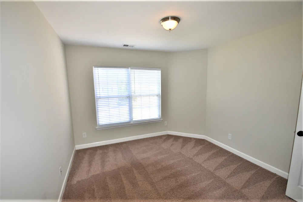 223 Golden Valley Dr #NA - Photo 2 of 9
