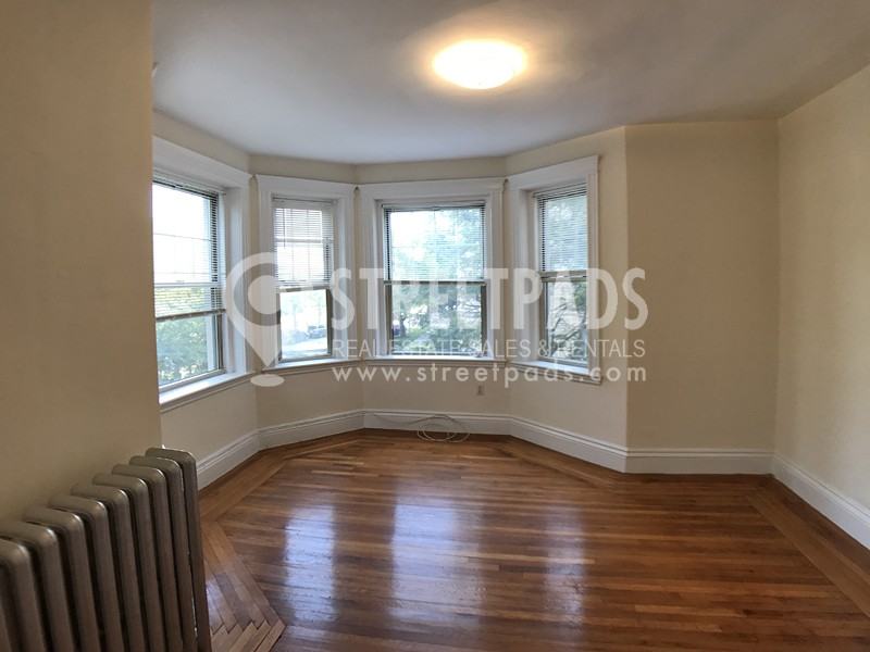 25 Park Drive #6 - Photo 3 of 26