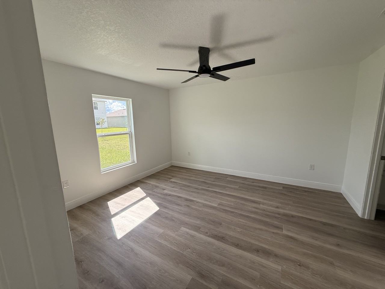 2249 Nw 23rd Rd #NA - Photo 5 of 13